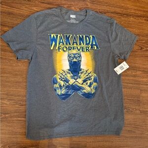 Marvel Men’s Wakanda Shirt Size Large NWT